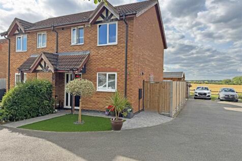 Plover Road, Essendine