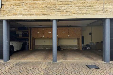 Garages.jpg