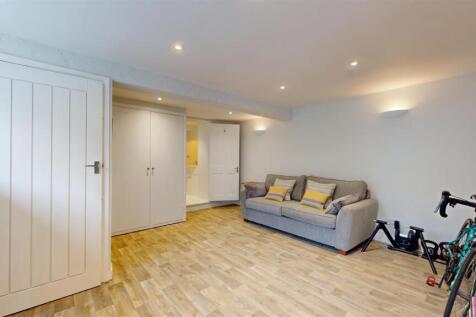 Gym/Bedroom 5