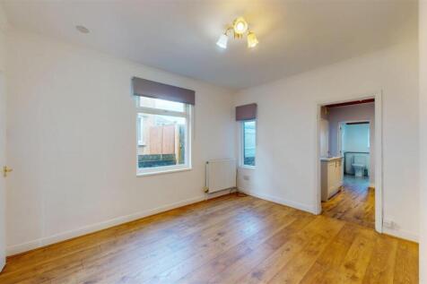 36-Doughty-Street-09242025_103336.jpg