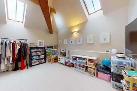 Bedroom 4/Family Room