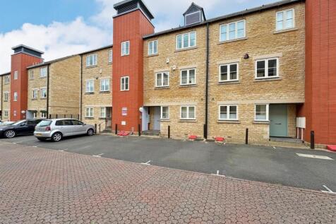 Riverside Place, Stamford