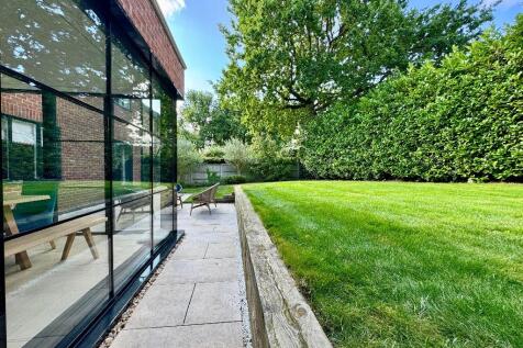 Property Image 25
