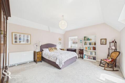En-suite Bedroom