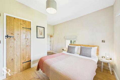 En-suite Bedroom