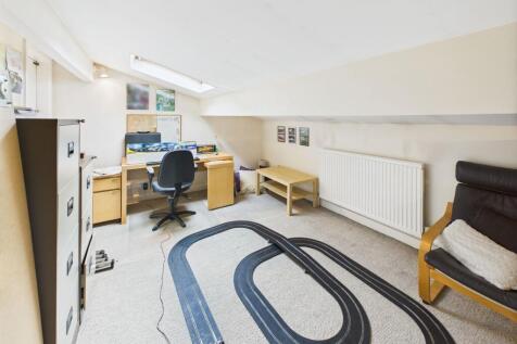 Upper level Bedroom