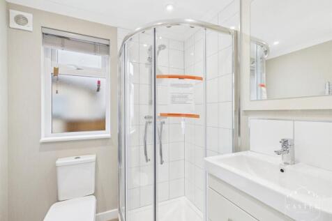 ENSUITE SHOWER ROOM