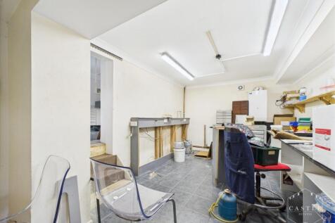 ANNEXE - WORK ROOM