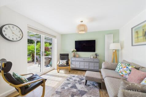OPEN PLAN LIVING KITCHEN