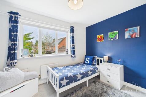 BEDROOM FIVE