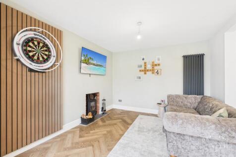 OPEN PLAN LIVING KITCHEN