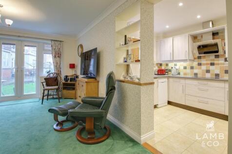 Property Image 8