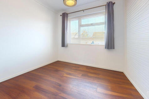 BEDROOM 3 UN FURNISHED