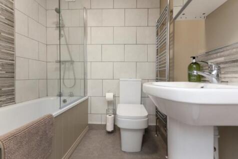 F2 Bathroom