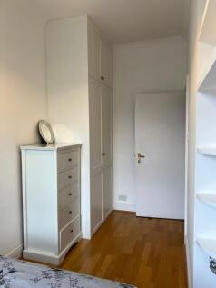 Bedroom 2 a.jpg