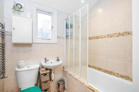 Bathroom.jpg