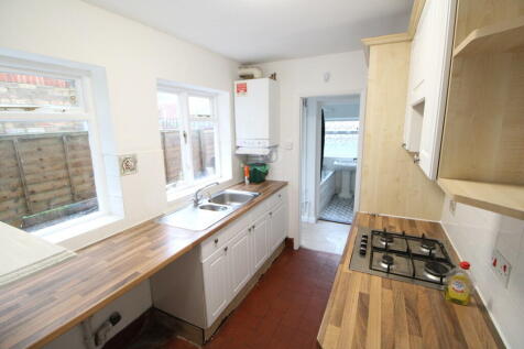 Kitchen (2)