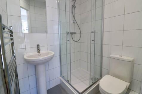 Ensuite shower room