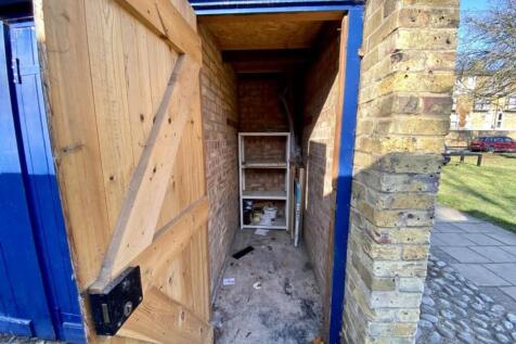 Cycle shed