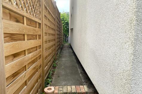 Side passage
