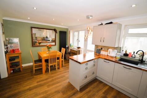 Open Plan Kitchen/dining room