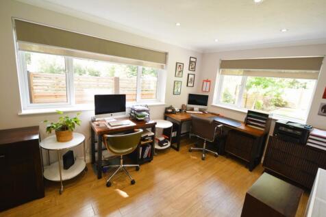 Family Room/Bedroom 5