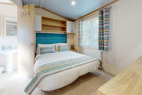 Bedroom (12).jpg