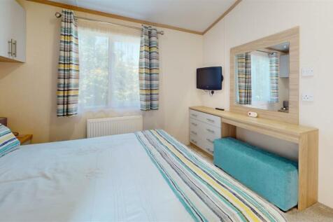 Bedroom (11).jpg