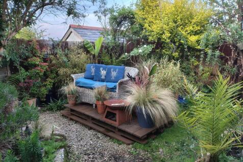 Garden 1.jpg