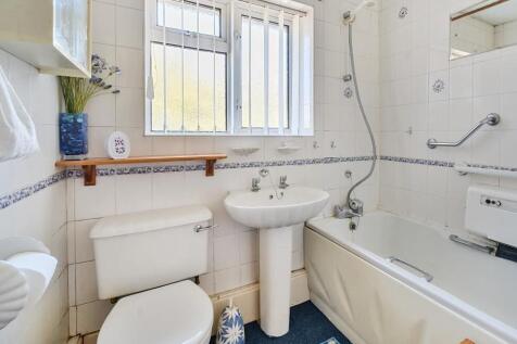 Opt 2 Bathroom.jpg