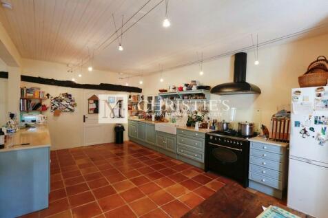 Stone property, Gironde, Kitchen, Gironde tile, Cu