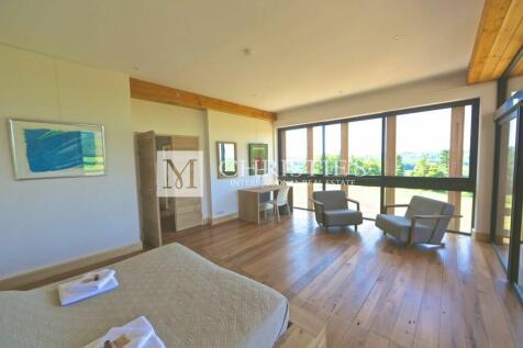 Living-room Wooden floor