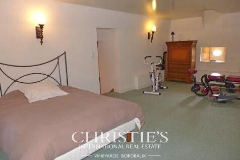 Bedroom Carpet