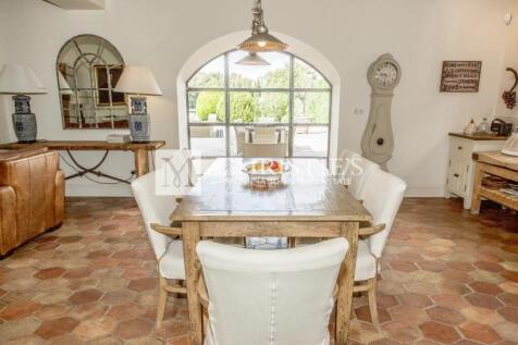 Property Image 36