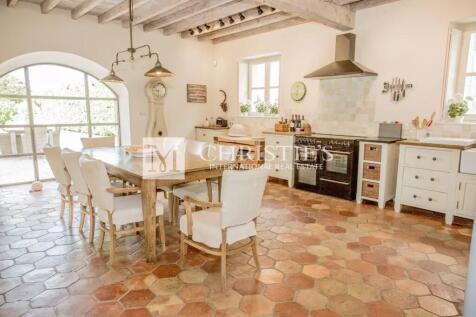 Property Image 37