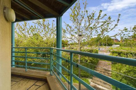 CAM02563G0-PR0048-ST