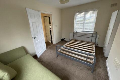 Bedroom.jpg