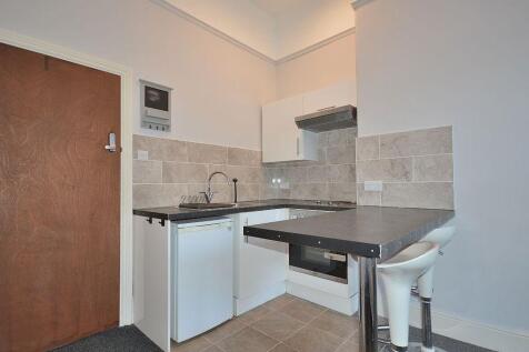 Studio 5 - kitchen area 1.jpg