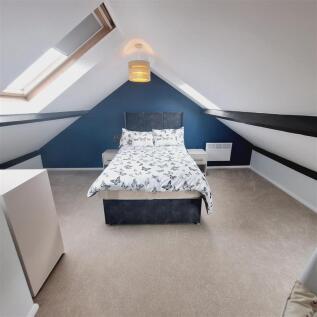 Room 6 (1) (a).jpg