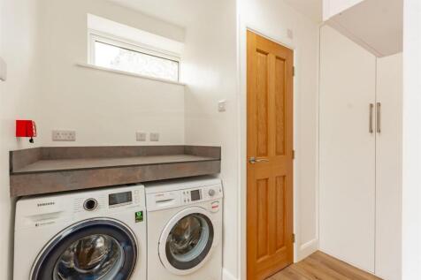 Laundry area.jpeg