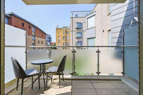 Property Image 4