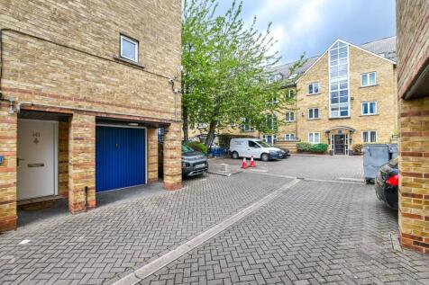 Property Image 16