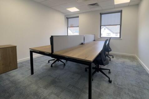 4 Person Office