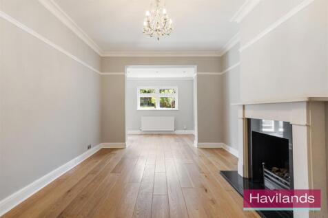 Winchmore Hill Road-4.jpg