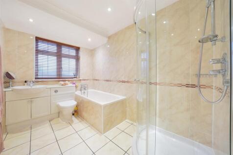 8 Ridgemount Gardens - Vjj8BsaT03NMK0SQEkSQ.jpg