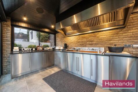 Winchmore Hill Road-8.jpg