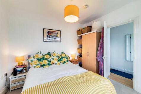 2_Bedroom-1.jpg