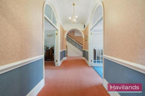 Broad Walk-3.jpg