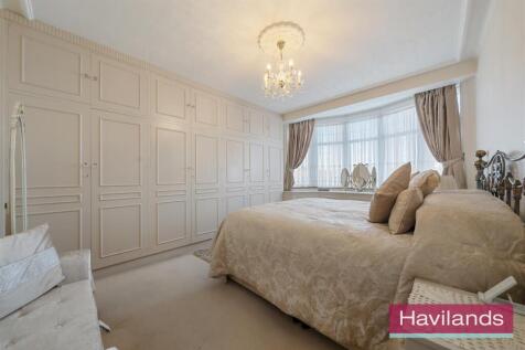 Winchmore Hill Road-6.jpg