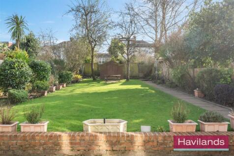 Winchmore Hill Road-1.jpg